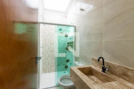 Banheiro da Suíte de casa à venda com 3 quartos, 95m² em Parque Residencial Oratorio, São Paulo