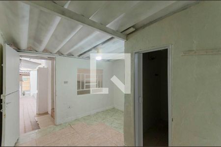 Casa à venda com 80m², 2 quartos e 1 vagaSuíte
