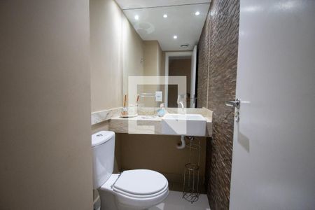 Lavabo de apartamento para alugar com 3 quartos, 140m² em Recreio dos Bandeirantes, Rio de Janeiro