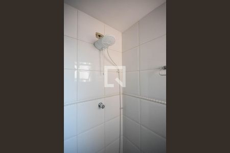 Apartamento para alugar com 45m², 1 quarto e 1 vaga Apartamento para alugar com 45m², 1 quarto e 1 vagaChuveiro do banheiro da suíte