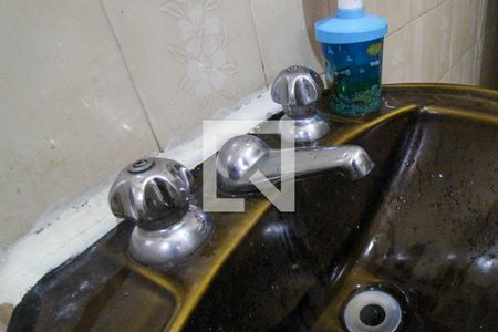 Casa à venda com 250m², 3 quartos e 1 vaga Casa à venda com 250m², 3 quartos e 1 vagaBanheiro Social