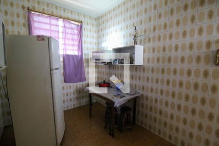 Casa à venda com 250m², 3 quartos e 1 vaga Casa à venda com 250m², 3 quartos e 1 vagaCopa