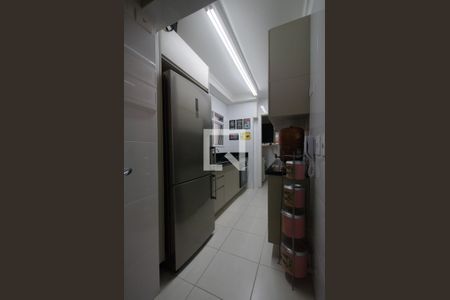 Apartamento para alugar com 67m², 2 quartos e 2 vagasCozinha