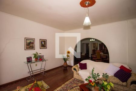 Sala de casa à venda com 3 quartos, 240m² em Nonoai, Porto Alegre