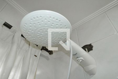 Casa à venda com 162m², 3 quartos e 4 vagas Casa à venda com 162m², 3 quartos e 4 vagasChuveiro do Banheiro 3