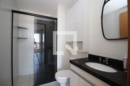 Banheiro da Suíte de apartamento para alugar com 1 quarto, 46m² em Taguatinga Sul (taguatinga), Brasília