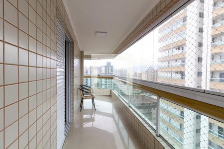 Varanda de apartamento para alugar com 3 quartos, 117m² em Vila Tupi, Praia Grande