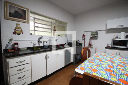 Casa à venda com 270m², 3 quartos e 1 vagacozinha