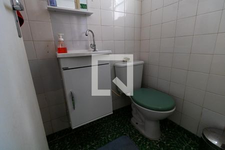 Lavabo de casa à venda com 2 quartos, 125m² em Jardim Santos Dumont, São Paulo