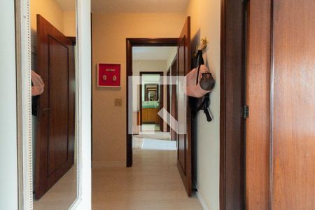 Casa à venda com 311m², 4 quartos e 4 vagas Casa à venda com 311m², 4 quartos e 4 vagasSuíte 1