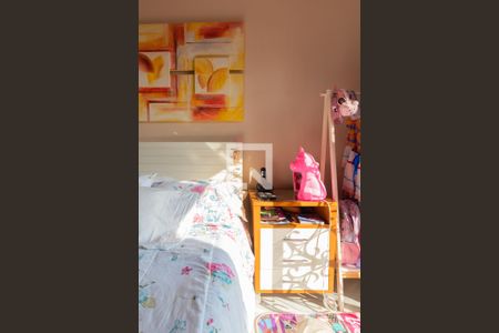 Casa à venda com 311m², 4 quartos e 4 vagas Casa à venda com 311m², 4 quartos e 4 vagasQuarto 2