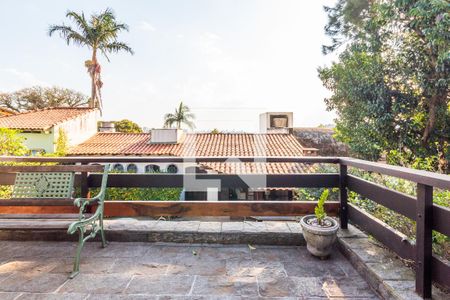 Casa à venda com 311m², 4 quartos e 4 vagas Casa à venda com 311m², 4 quartos e 4 vagasSuíte 1 - Varanda