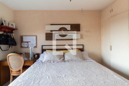 Casa à venda com 311m², 4 quartos e 4 vagas Casa à venda com 311m², 4 quartos e 4 vagasSuíte 1