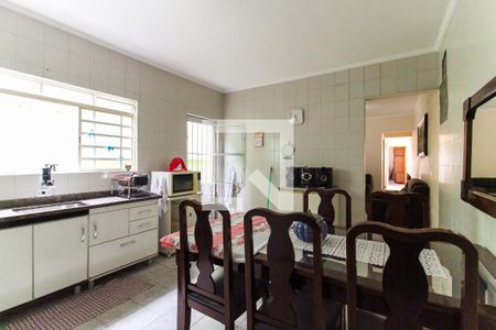 Casa à venda com 150m², 3 quartos e 4 vagasCozinha