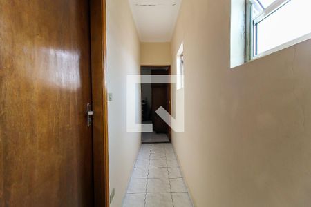 Casa à venda com 150m², 3 quartos e 4 vagasCorredor