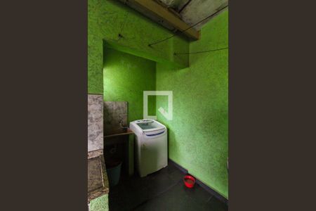 Casa à venda com 150m², 3 quartos e 4 vagasTerraço e Área de Serviço