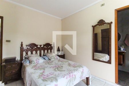 Casa à venda com 150m², 3 quartos e 4 vagasSuíte 2