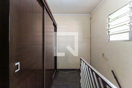 Casa à venda com 150m², 3 quartos e 4 vagasHall
