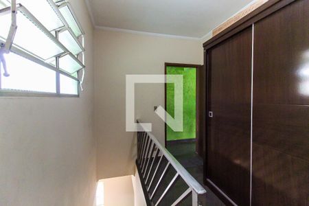 Casa à venda com 150m², 3 quartos e 4 vagasHall