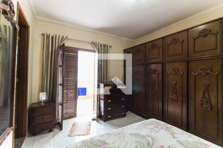 Casa à venda com 150m², 3 quartos e 4 vagasSuíte 2