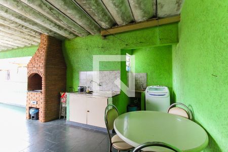 Casa à venda com 150m², 3 quartos e 4 vagasTerraço