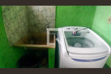 Casa à venda com 150m², 3 quartos e 5 vagas Casa à venda com 150m², 3 quartos e 5 vagasÁrea comum