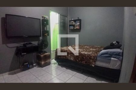 Casa à venda com 150m², 3 quartos e 5 vagas Casa à venda com 150m², 3 quartos e 5 vagasQuarto 2