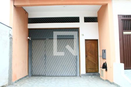 Casa à venda com 150m², 3 quartos e 5 vagasFachada