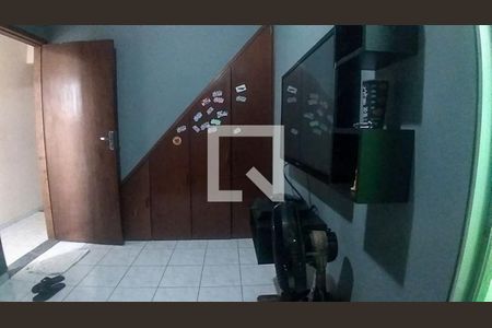 Casa à venda com 150m², 3 quartos e 5 vagas Casa à venda com 150m², 3 quartos e 5 vagasQuarto 2