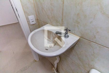 Apartamento para alugar com 44m², 2 quartos e sem vaga Apartamento para alugar com 44m², 2 quartos e sem vagaBanheiro
