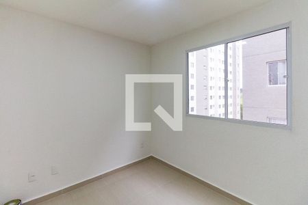 Quarto 2 de apartamento para alugar com 2 quartos, 44m² em Jardim São Savério, São Paulo