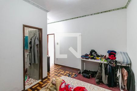 Casa à venda com 200m², 4 quartos e 3 vagas Casa à venda com 200m², 4 quartos e 3 vagasQuarto Suíte