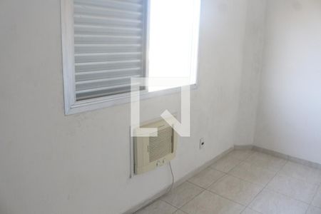 Quarto de apartamento para alugar com 1 quarto, 56m² em Jardim Guassu, São Vicente
