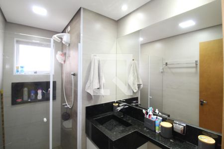 Casa à venda com 172m², 3 quartos e sem vagaBanheiro 2 social