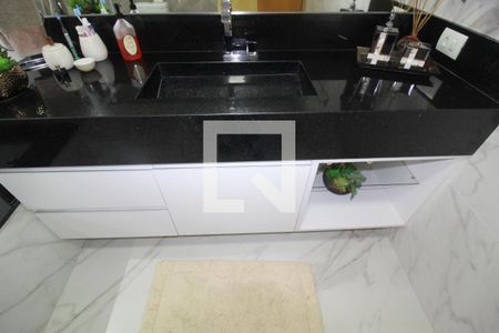 Casa à venda com 172m², 3 quartos e sem vagaBanheiro 1 suite