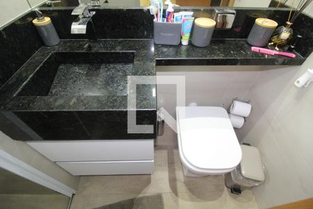 Casa à venda com 172m², 3 quartos e sem vagaBanheiro 2 social