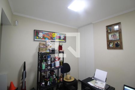 Casa à venda com 172m², 3 quartos e sem vagaHome office