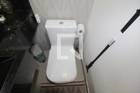 Casa à venda com 172m², 3 quartos e sem vagaBanheiro serviço