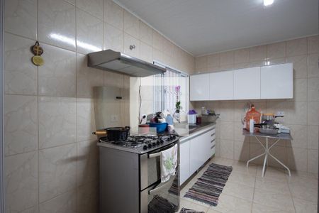 Casa à venda com 177m², 2 quartos e 2 vagas Casa à venda com 177m², 2 quartos e 2 vagasCozinha
