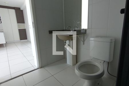 Apartamento para alugar com 49m², 2 quartos e 1 vaga Apartamento para alugar com 49m², 2 quartos e 1 vagaBanheiro
