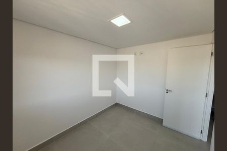 Quarto 1 de apartamento para alugar com 2 quartos, 49m² em Jardim Santa Teresinha, São Paulo