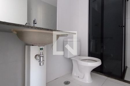 Apartamento para alugar com 49m², 2 quartos e 1 vaga Apartamento para alugar com 49m², 2 quartos e 1 vagaBanheiro