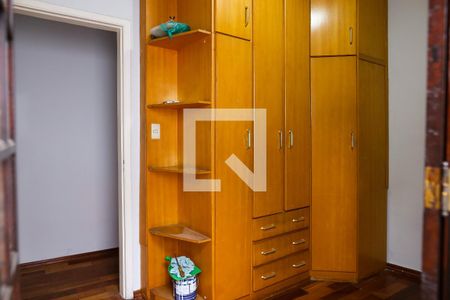 Casa à venda com 150m², 3 quartos e 2 vagasQuarto 2