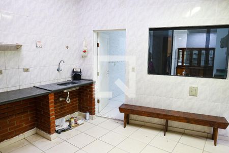 Casa à venda com 150m², 3 quartos e 2 vagasChurrasqueira