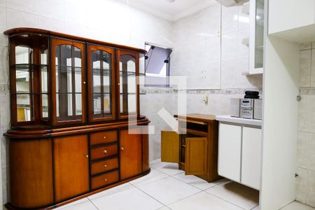 Casa à venda com 150m², 3 quartos e 2 vagasCozinha