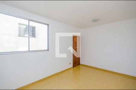 Sala 1 de apartamento para alugar com 2 quartos, 55m² em Caiçaras, Belo Horizonte