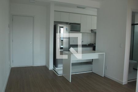 Sala de apartamento para alugar com 2 quartos, 42m² em Socorro, São Paulo
