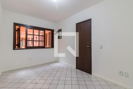 Dormitório de apartamento para alugar com 1 quarto, 34m² em Chácara das Pedras, Porto Alegre