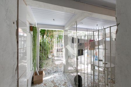 Casa à venda com 112m², 3 quartos e 2 vagasEntrada 