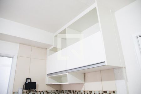 Apartamento para alugar com 29m², 1 quarto e sem vaga Apartamento para alugar com 29m², 1 quarto e sem vagaCozinha - Armários